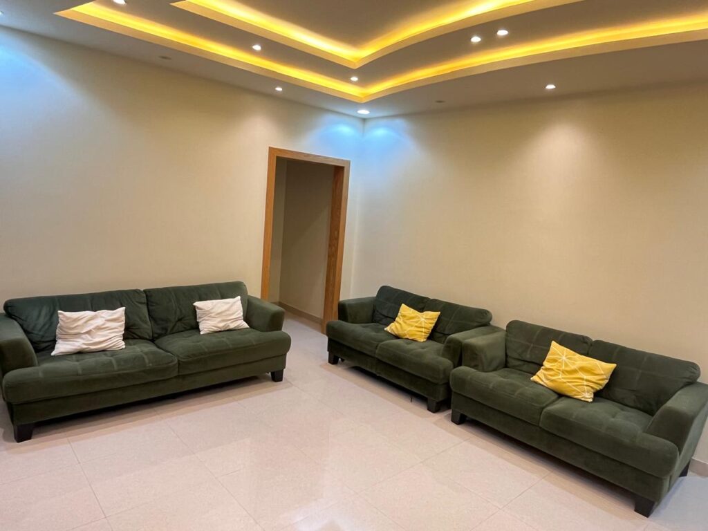 Company image حراج الرياض شراء اثاث مستعمل