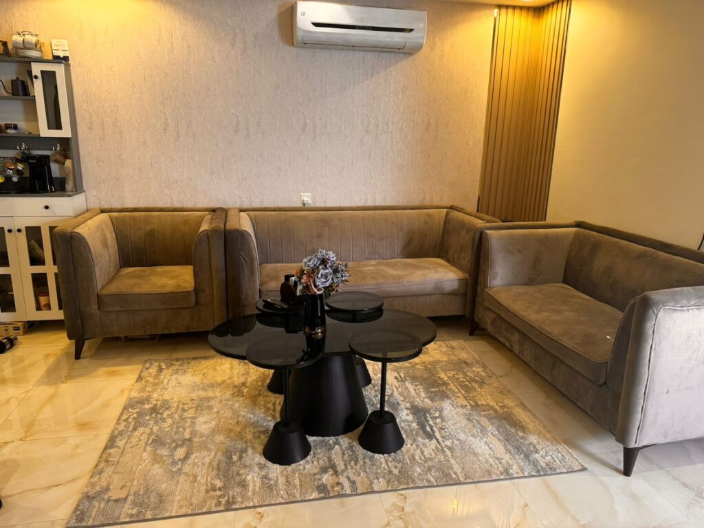Company image شركة متخصصة لشراء الأثاث المستعمل فرع جدة